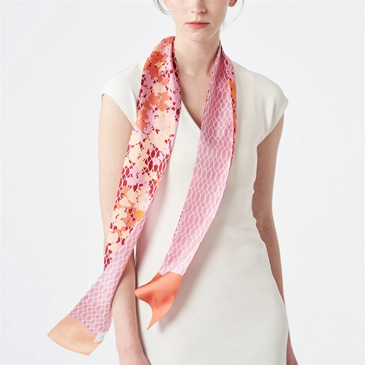 Custom Lady Silk Scarf supplier