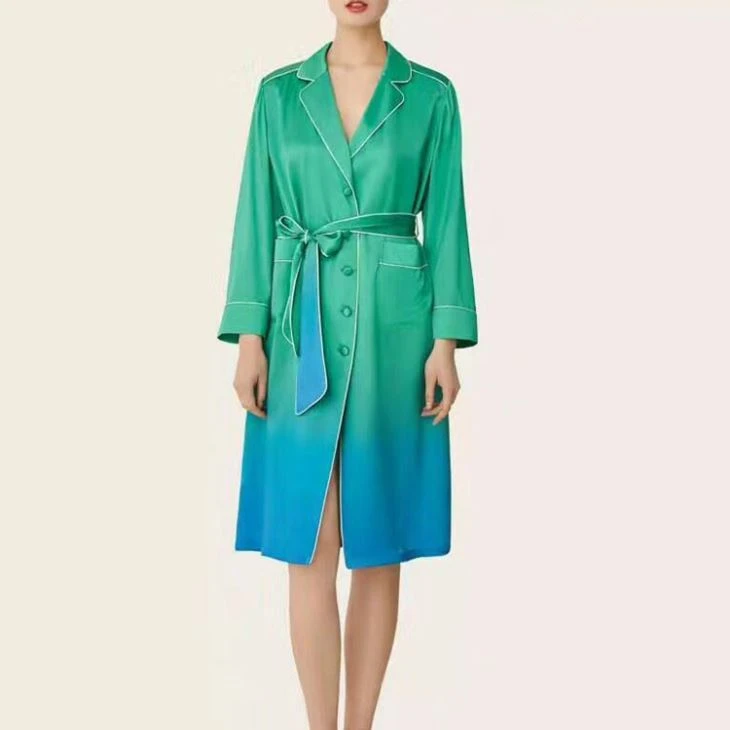 ریشمی Kimono مرنے