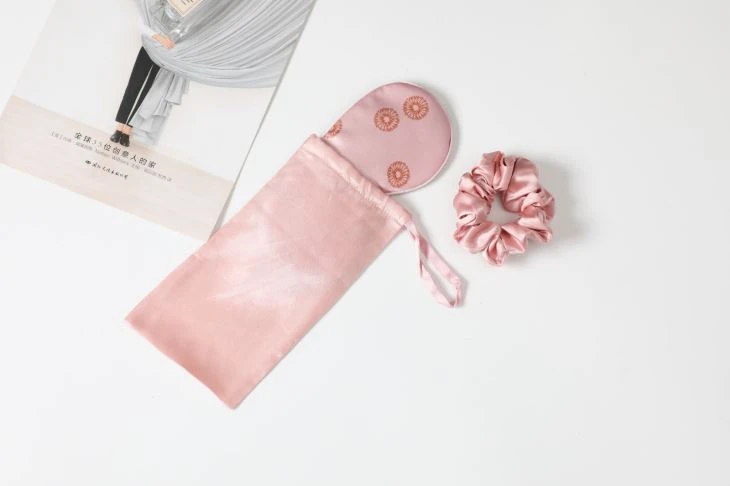 China Custom Silk Scrunchie Manufacturer